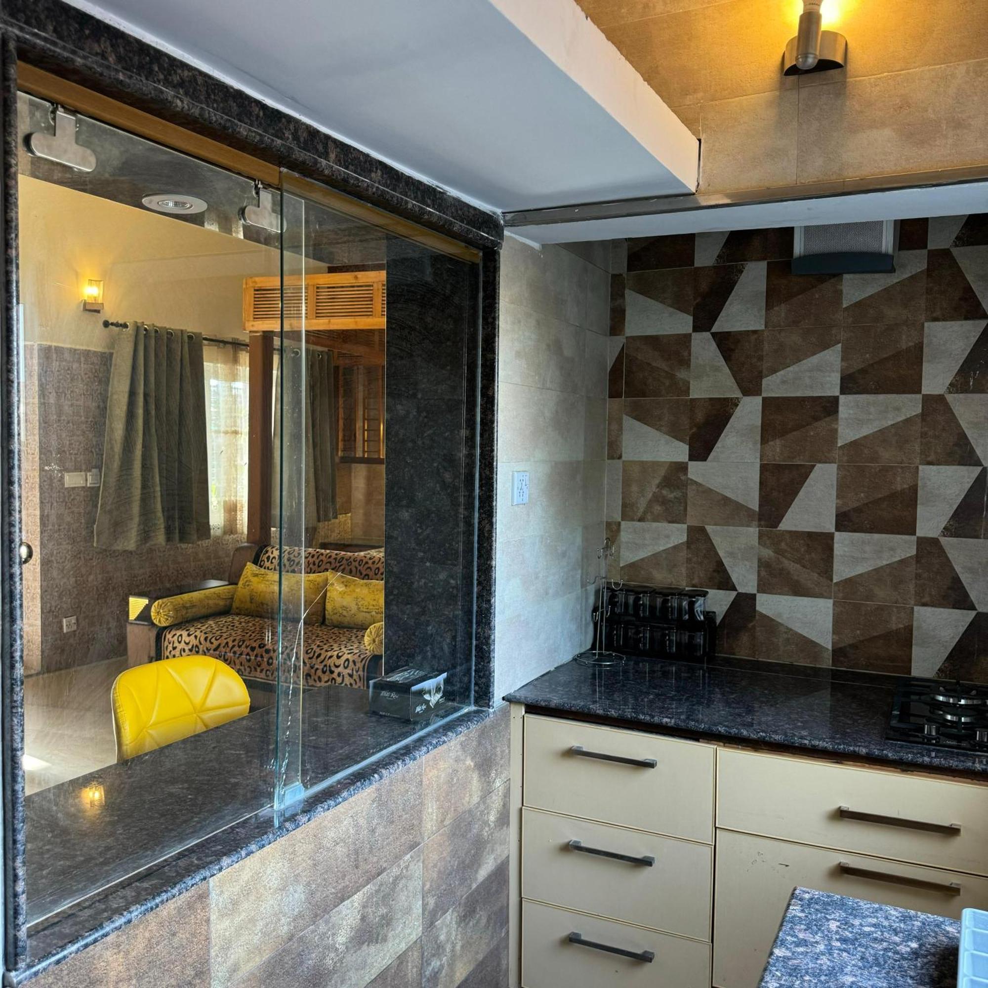 Greenlux Residency ラーワルピンディー エクステリア 写真