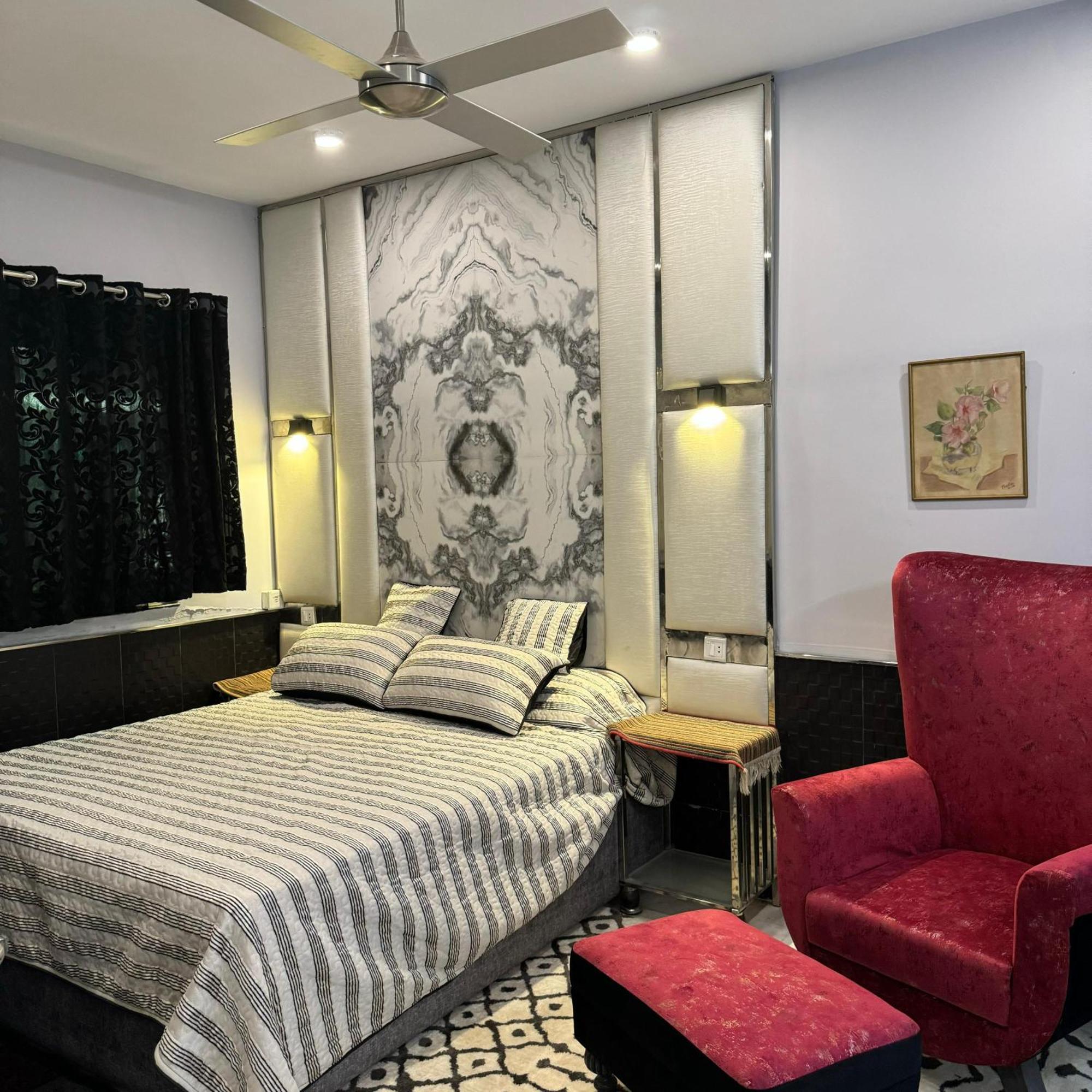 Greenlux Residency ラーワルピンディー エクステリア 写真